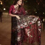 Exquisite muslin enhanced by geometric patterns